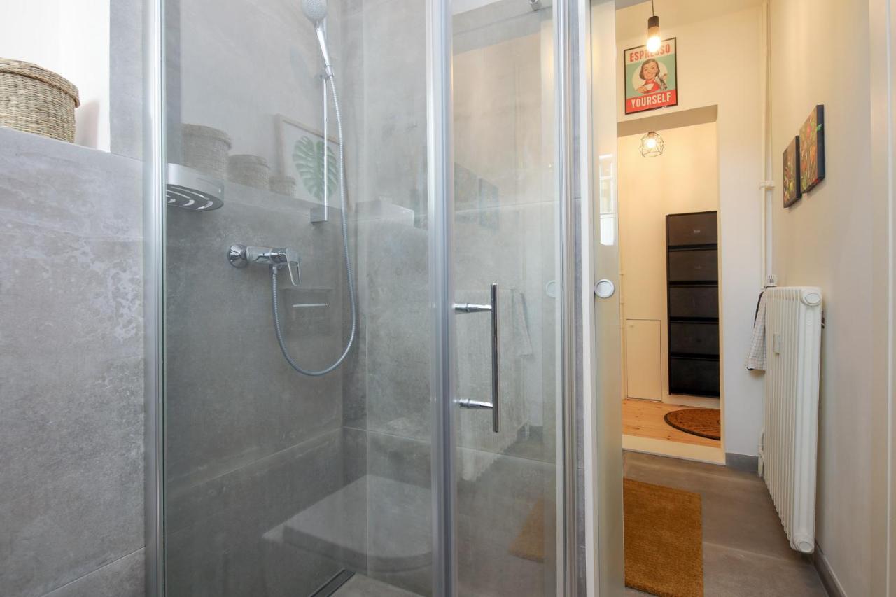 4 Personen Altbau Apartment Nahe Kurfuerstendamm - Romeo & Julia Berlin Eksteriør bilde